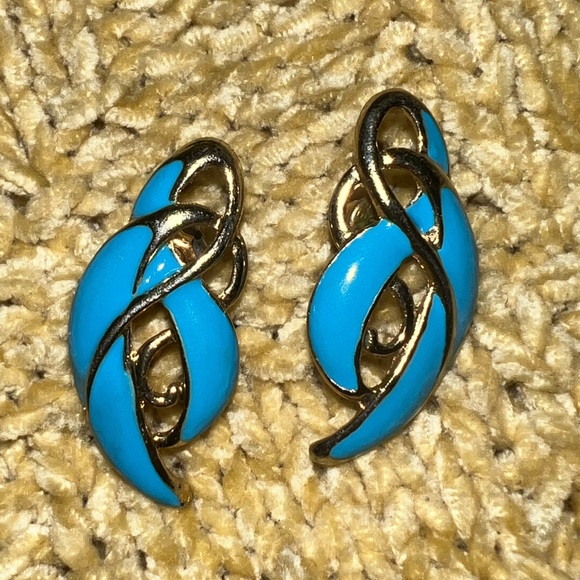 Vintage Teal & Gold Statement Earrings - Picture 7 of 8
